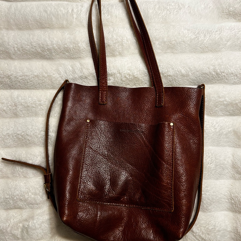 Portland Leather Crossbody Tote